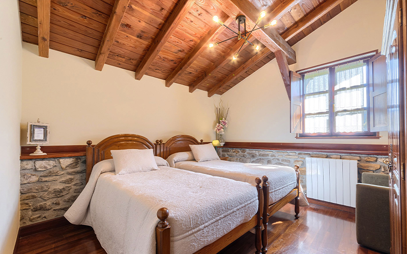 Habitación doble disponible dentro de la casa rural