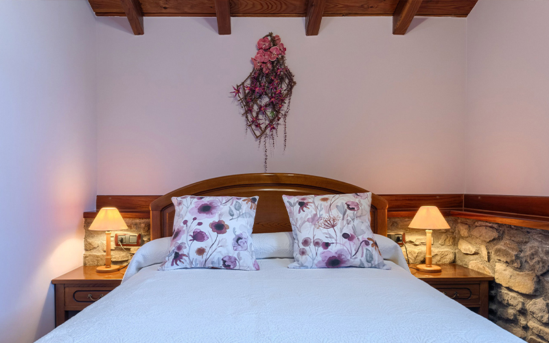 habitación individual dentro de la casa rural